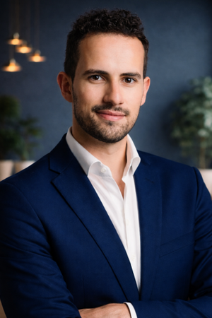 Portrait d'homme en costume élégant